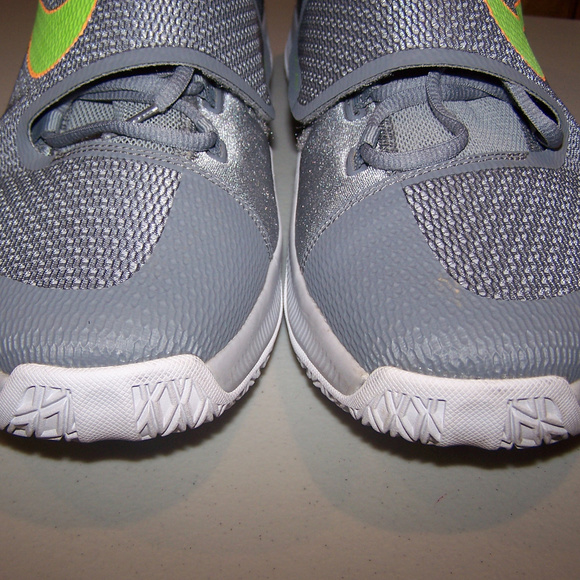 NIKE ZOOM HYPERREV GRAY BASKETBALL SHOES S3237 - Picture 7 of 8